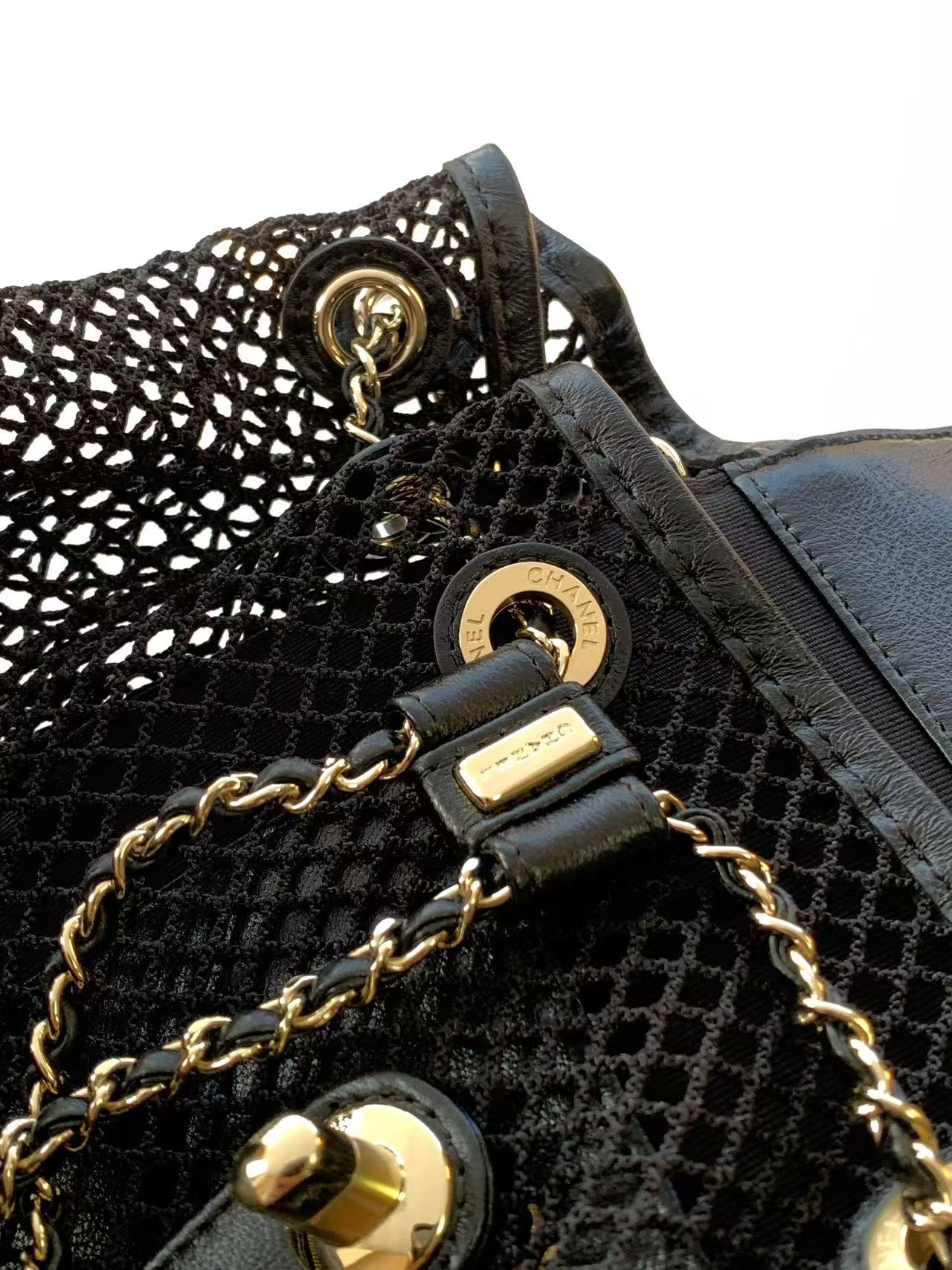 cc 25S Backpack 31cm Black Mesh Calfskin