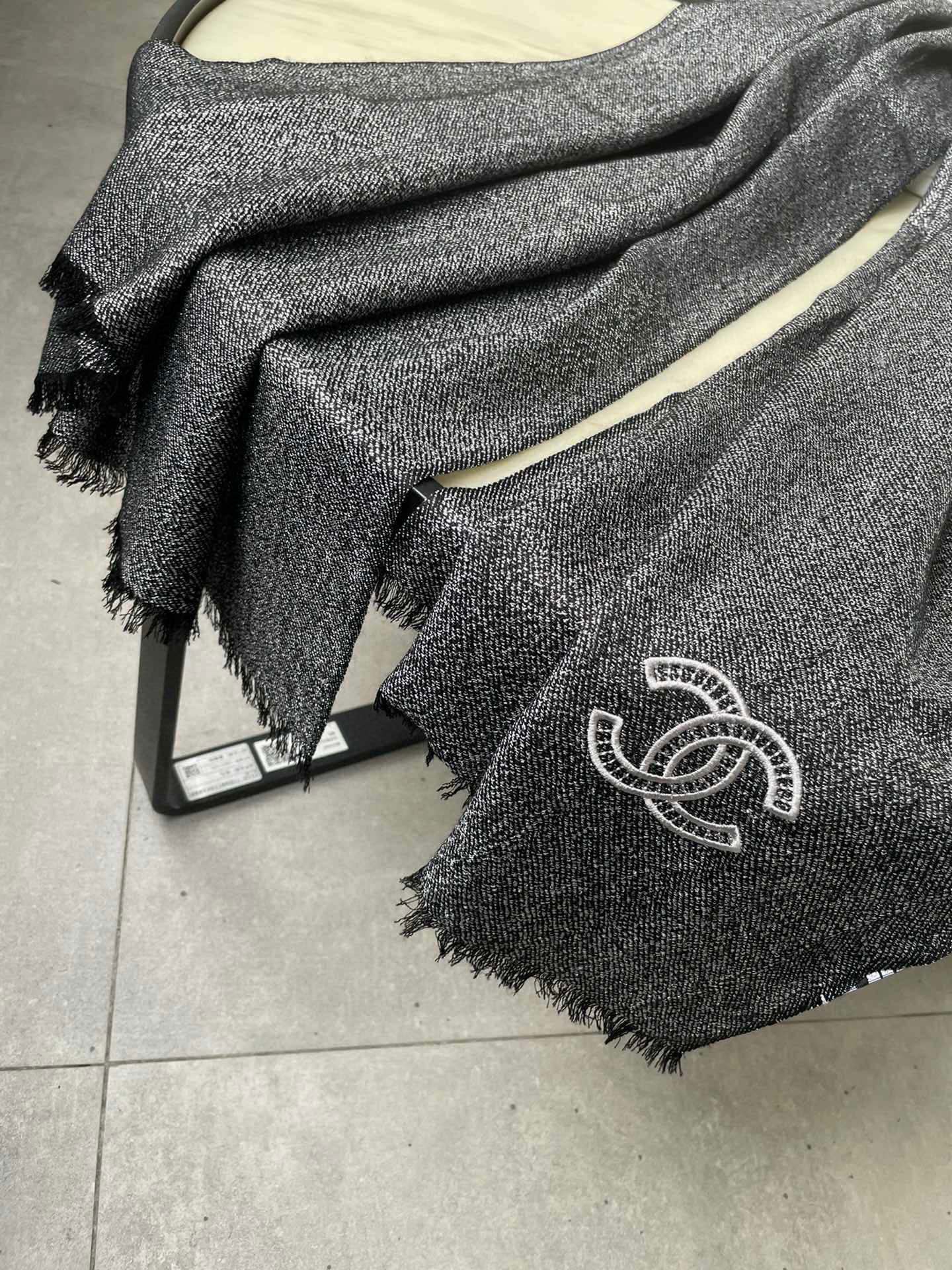 CC Scarf 210 CM In Black Cashmere 418353