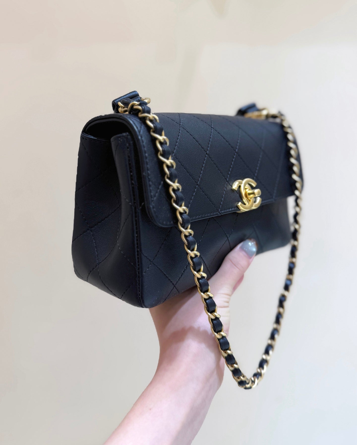 Chanel 2026 Double Straps Bag 22.5cm Black Lambskin