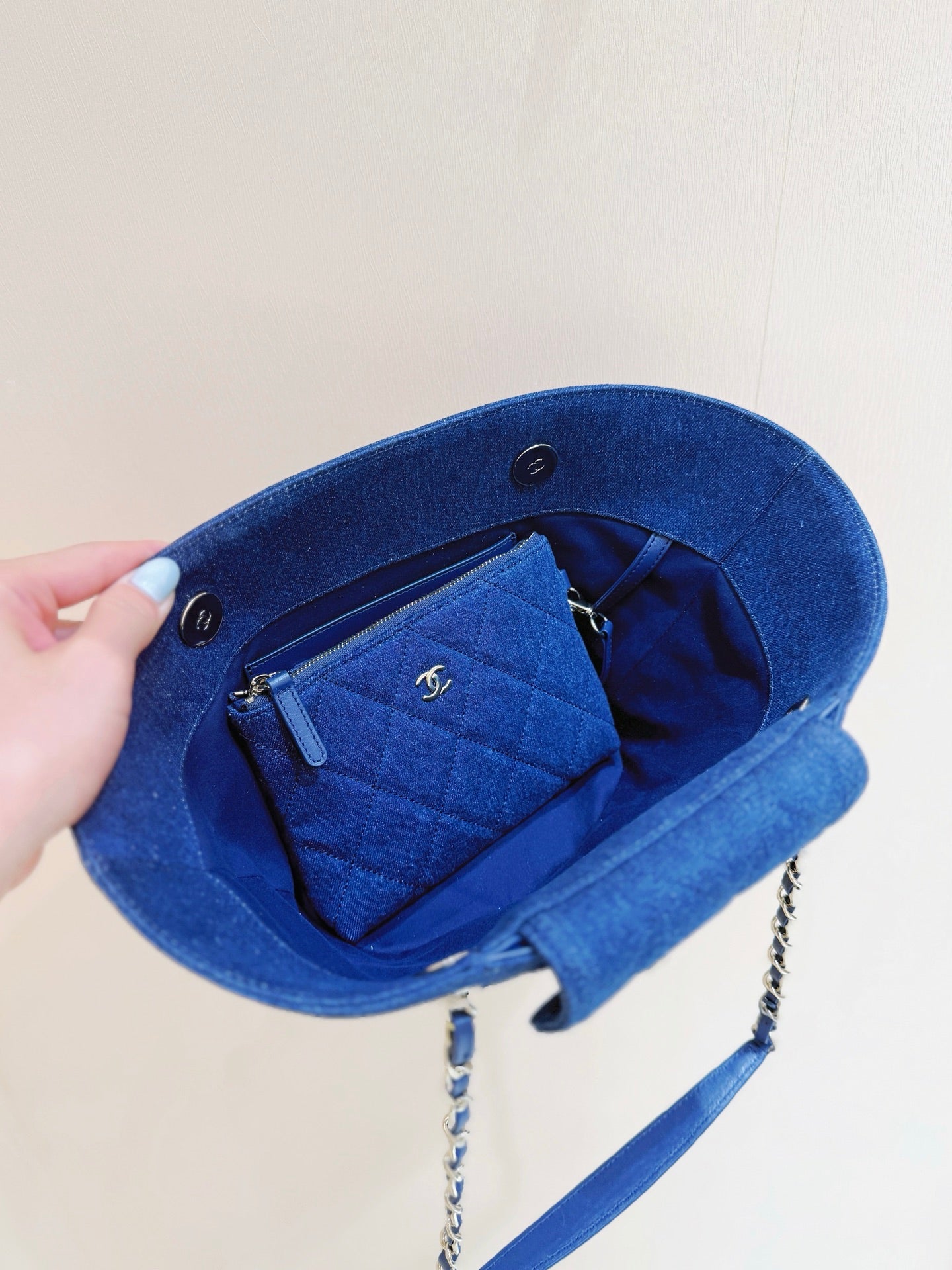 Chanel 2026 Shopping Bag 39cm Beige mix Blue Straw Denim