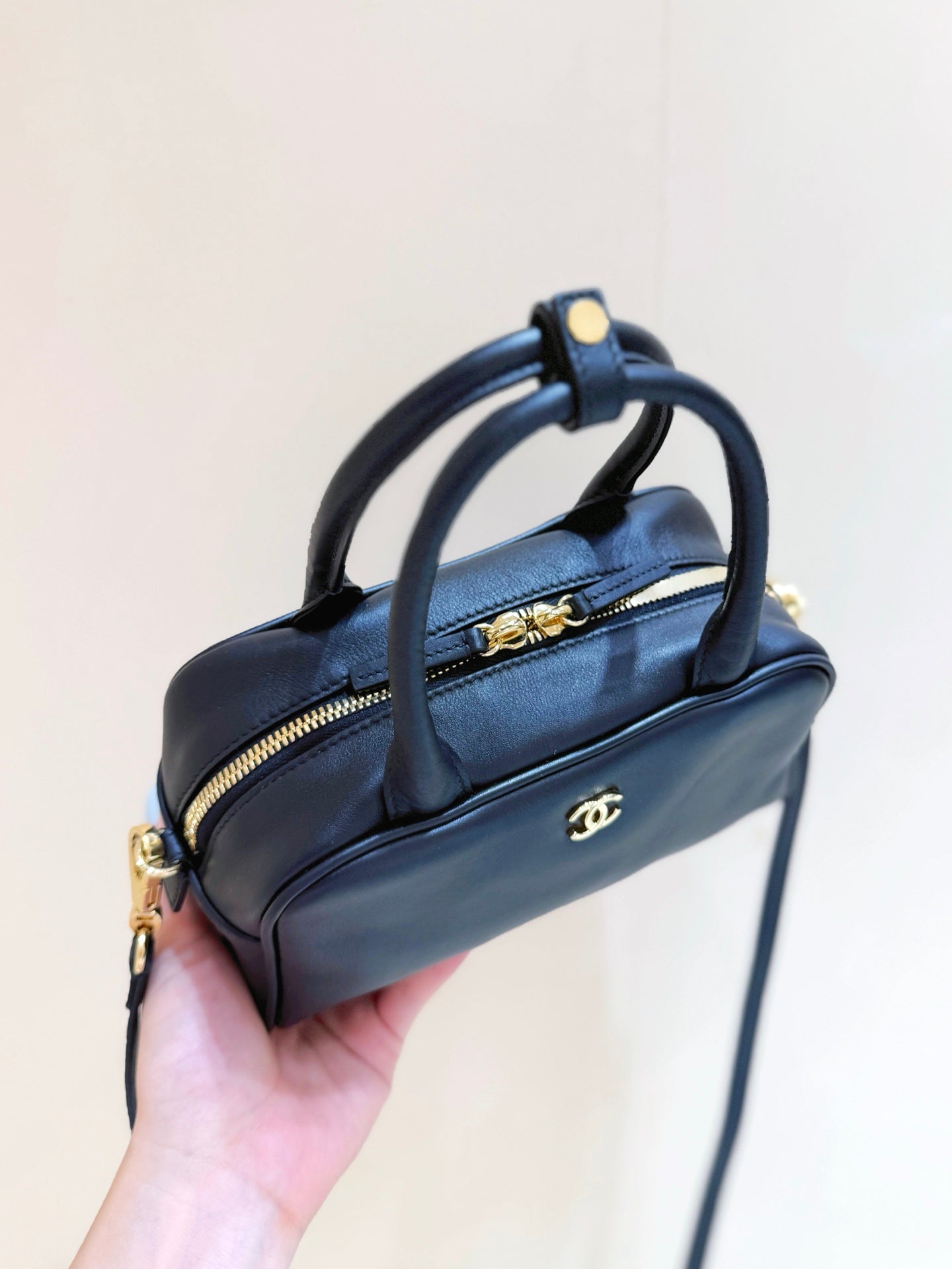 Chanel 2026 Retro Mini Bowling Bag 21cm Black Calfskin