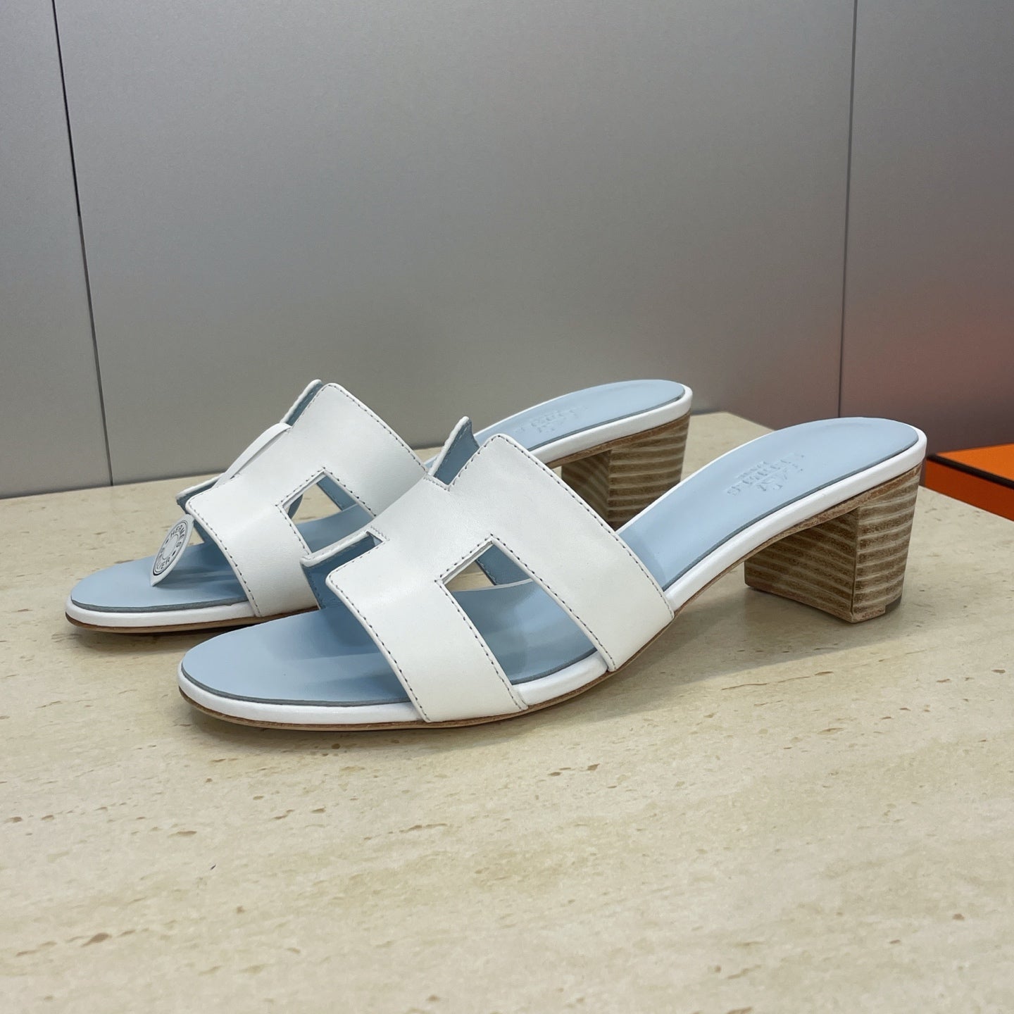 HM 26ss Oran Sandals 45 Baby Blue White Calfskin 607230