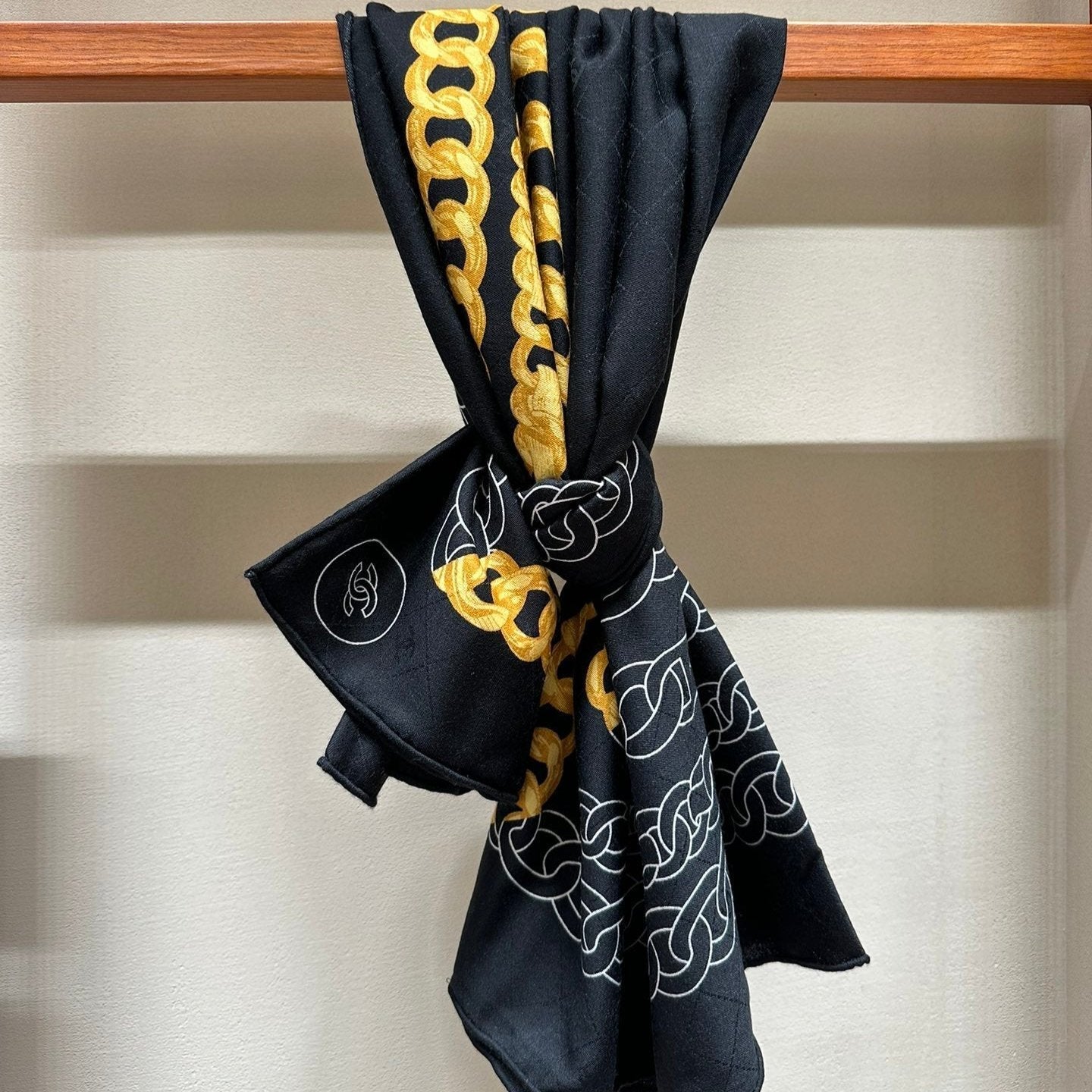 CC Square Scarf 140 CM In Black Mix Yellow White Velvet Fabric 420128