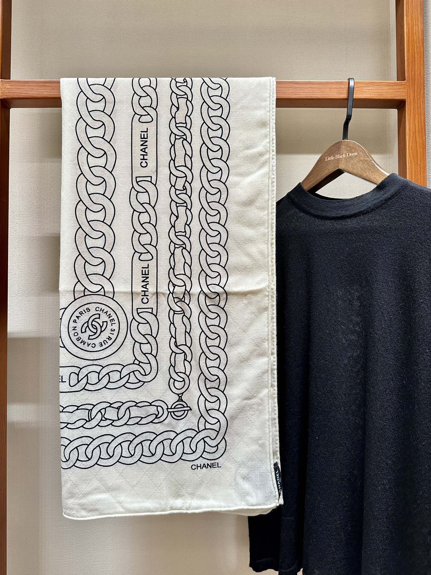 CC Square Scarf 140 CM In White Mix Yellow Black Velvet Fabric 420129