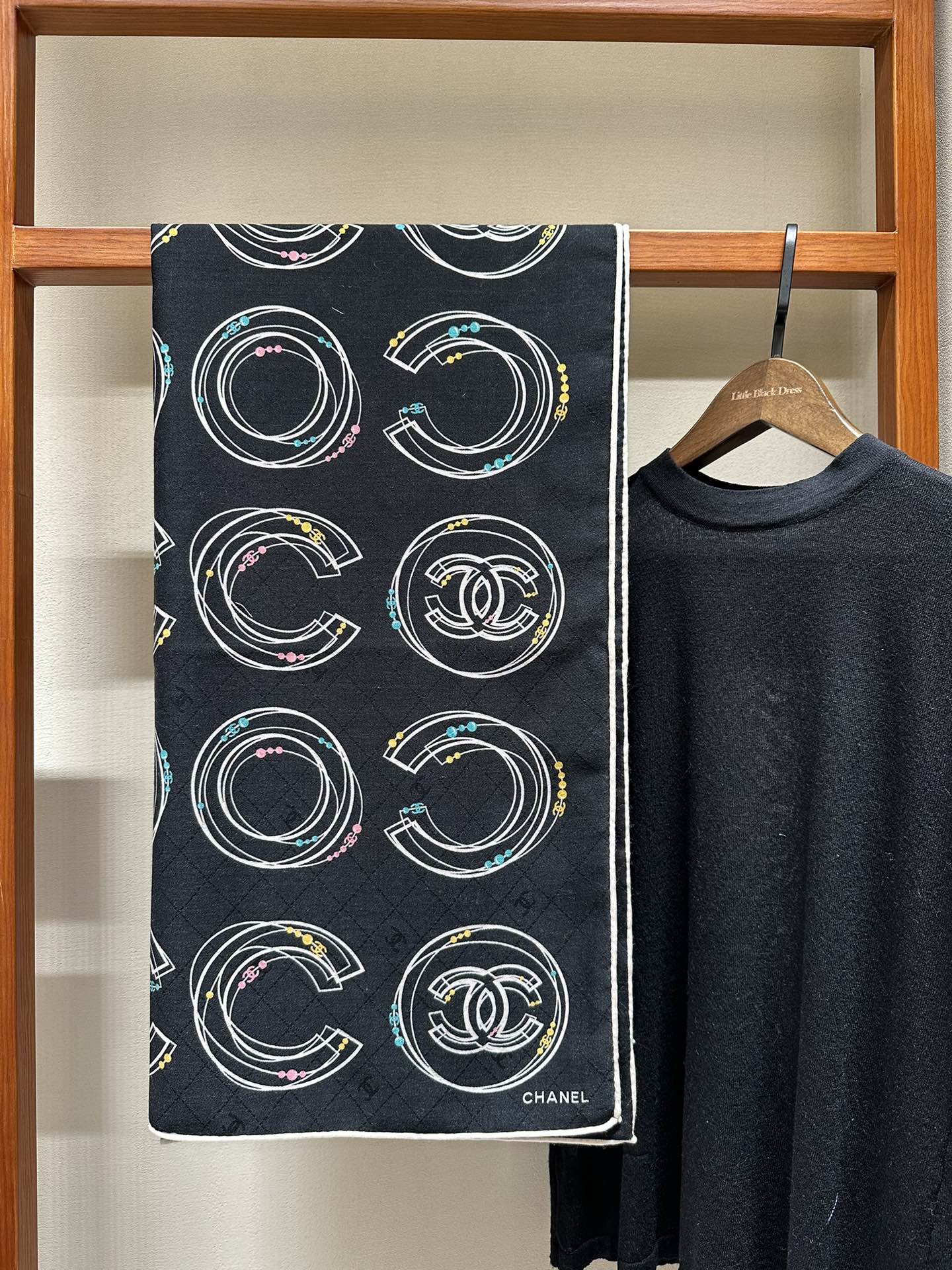 CC Square Scarf 140 CM In Black Silk Cashmere 420131