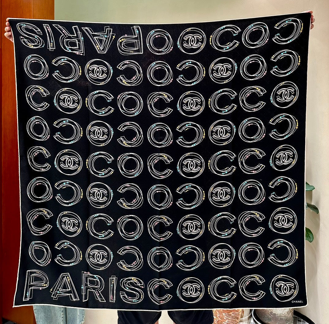 CC Square Scarf 140 CM In Black Silk Cashmere 420131