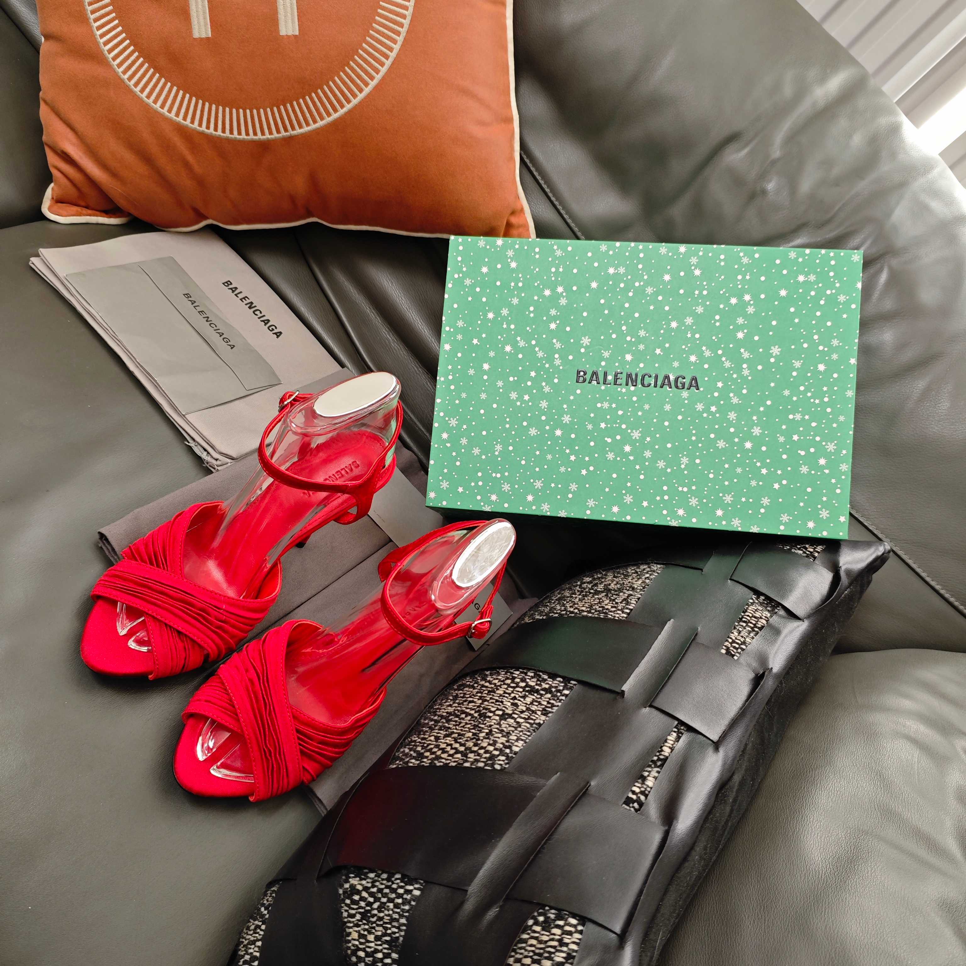 Balenciaga 26s Peep-Toe Sandals 95 Red Silk Satin Leather 681215