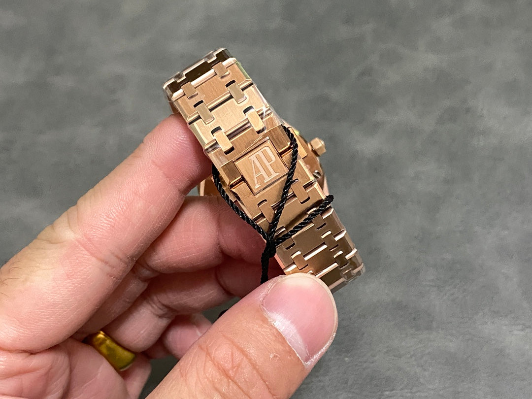 Audemars Piguet Royal Oak Lady 33mm Rose Gold