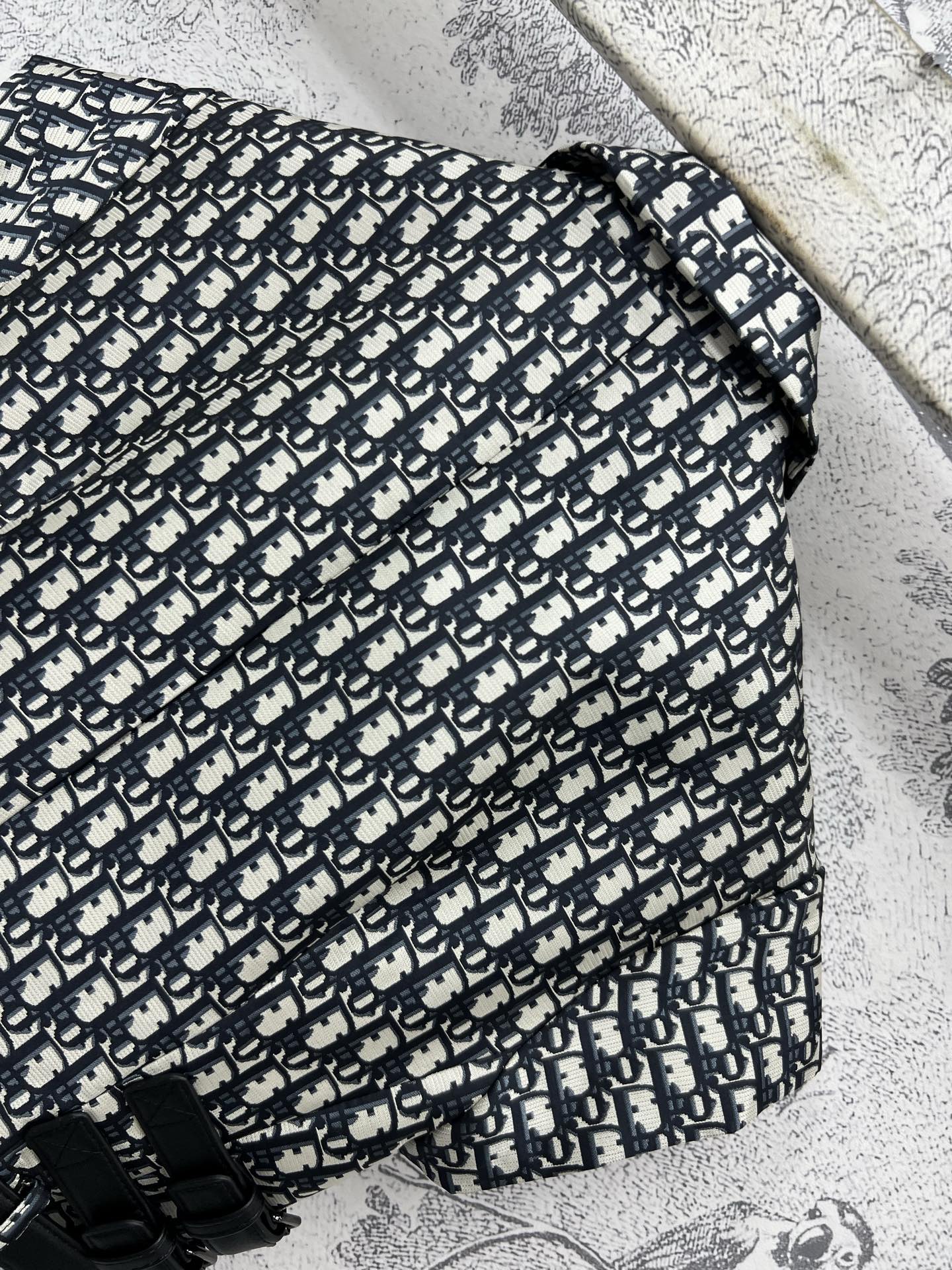 CD 25 Short-sleeved Short Top Black Polyester