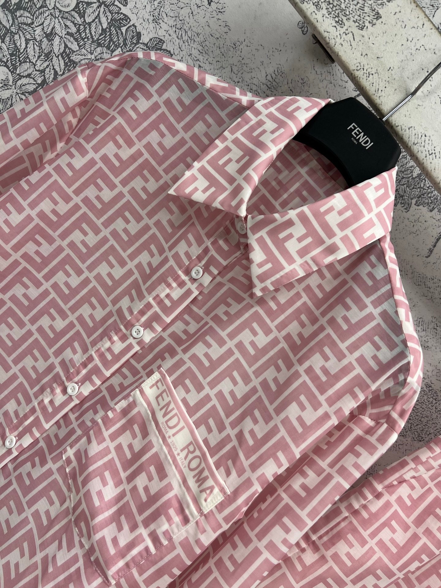Fendi 25 double F shirt suit Pink Polyester fiber
