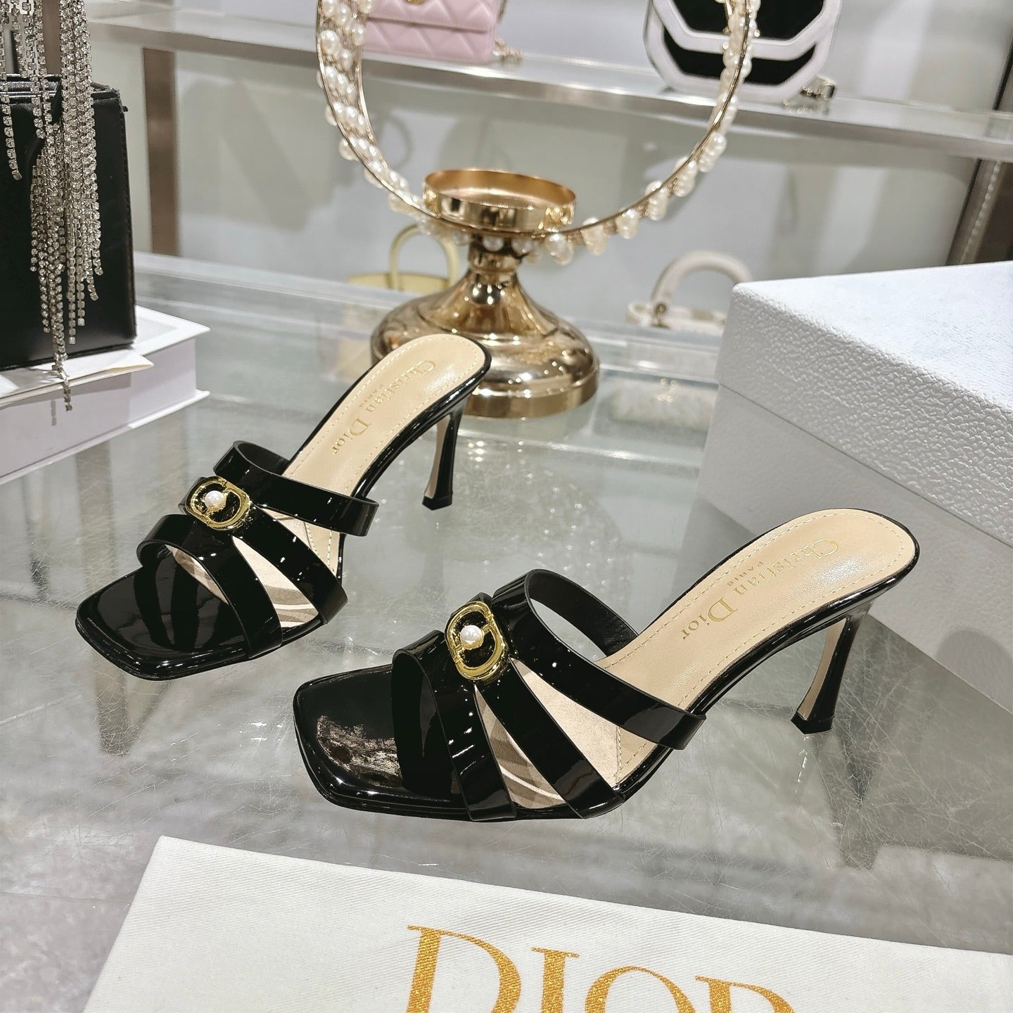 CD 26 High-Heeled Sandals 75mm Black Patent Leather 592258