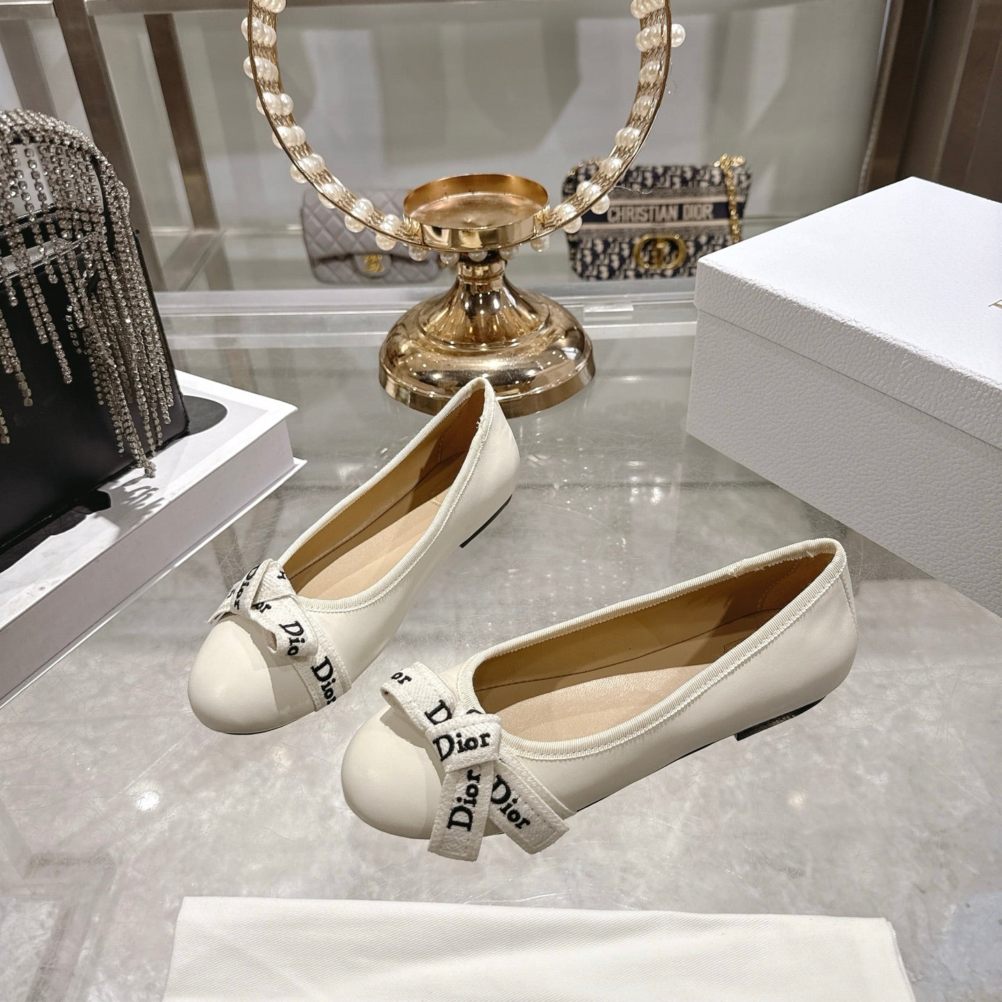 CD 26 Bow Ballet Flat Embroidered Sheepskin