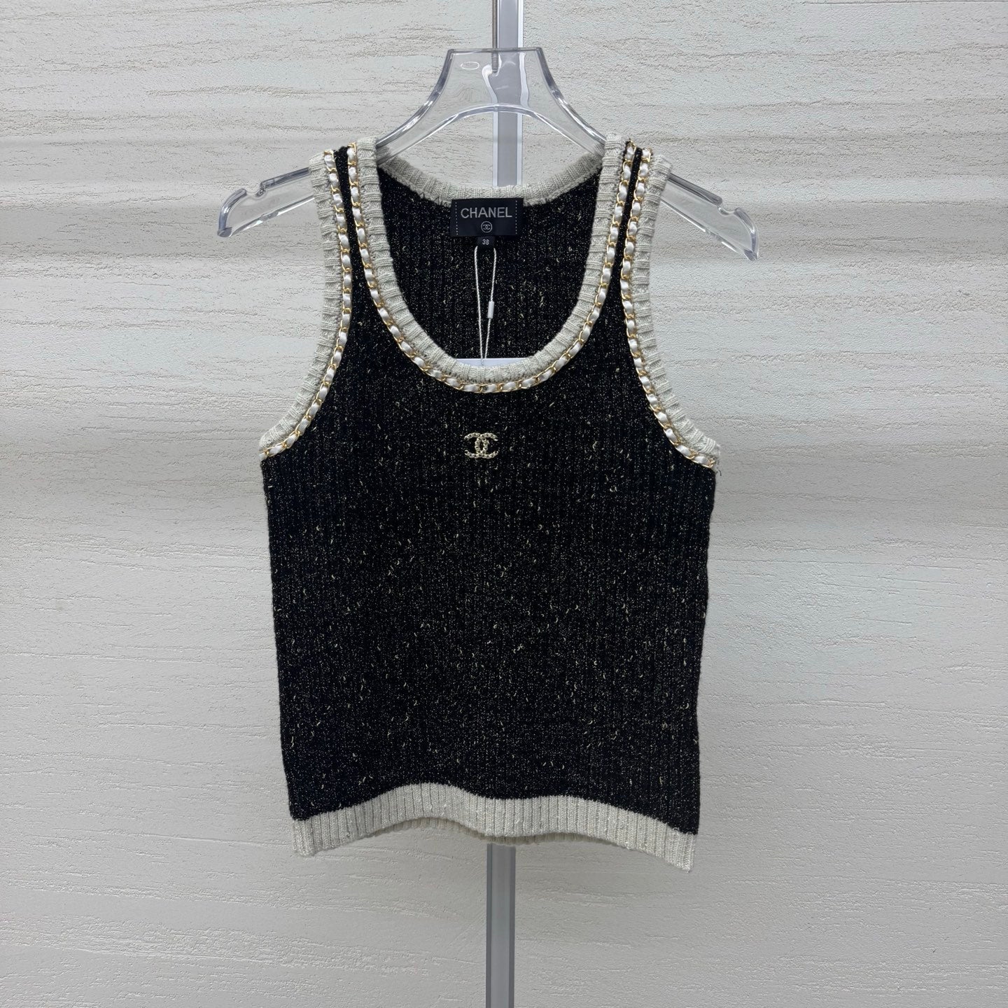 Chanel 2026 Sleeveless Knit Top Black Wool Cashmere 356943