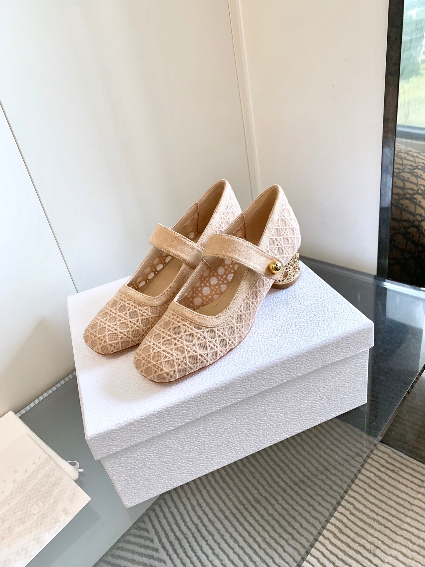 CD Icon Pump 35mm In Beige Suede  993227