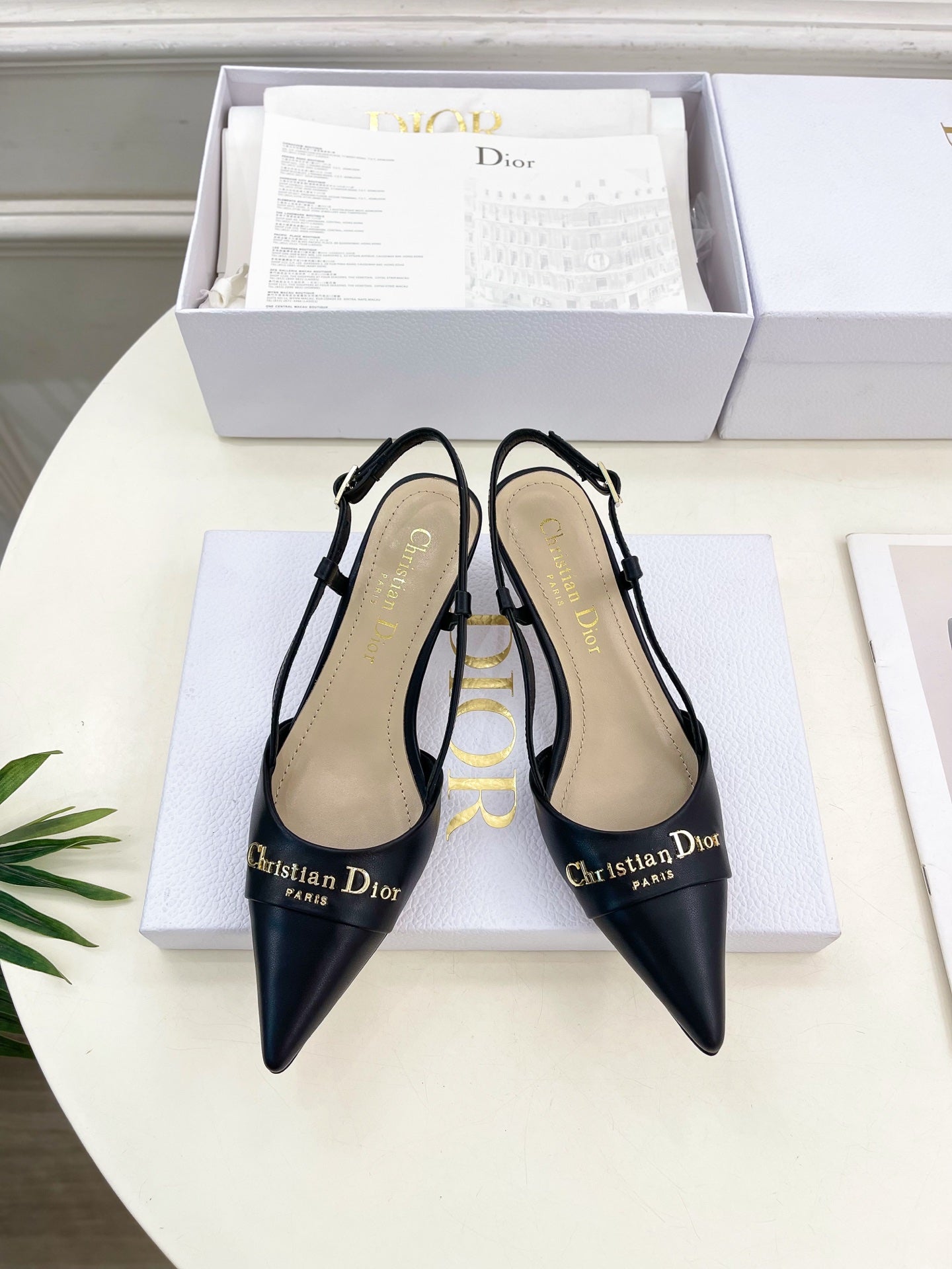 CD 25 Slingback Heel Black Patent Leather 307428