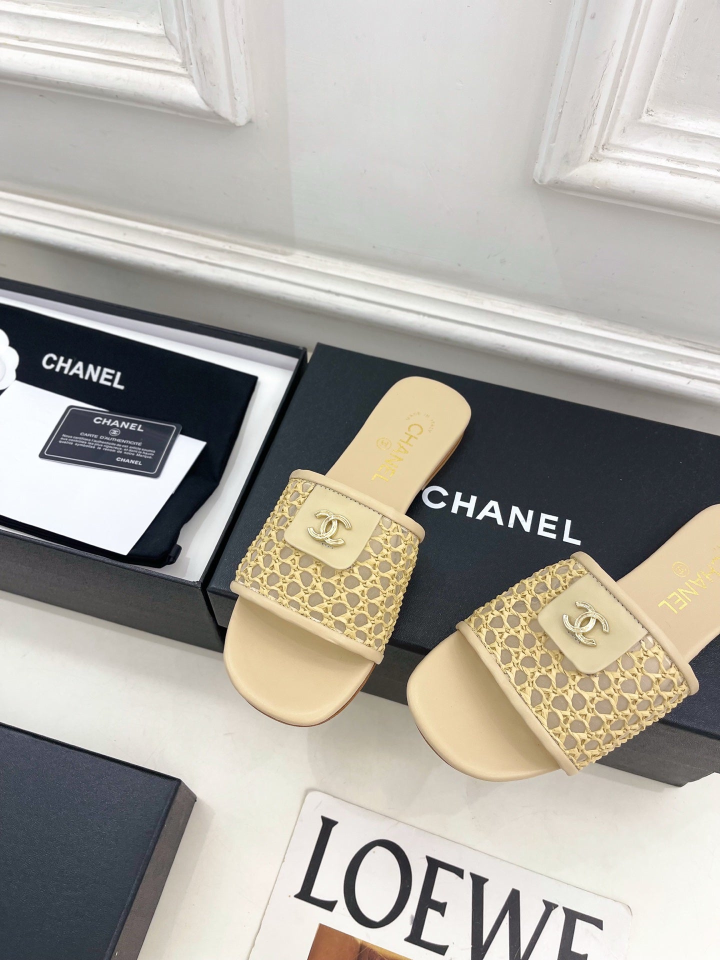 Chanel 2026  Woven Flat Slippers Leather Sheepskin 831405