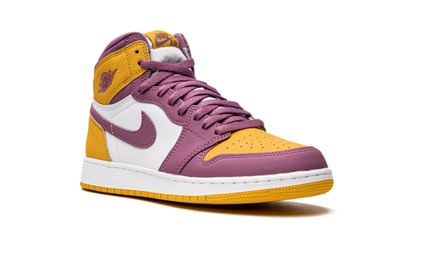 Nike Air Jordan 1 Yellow Purple Cowhide 03