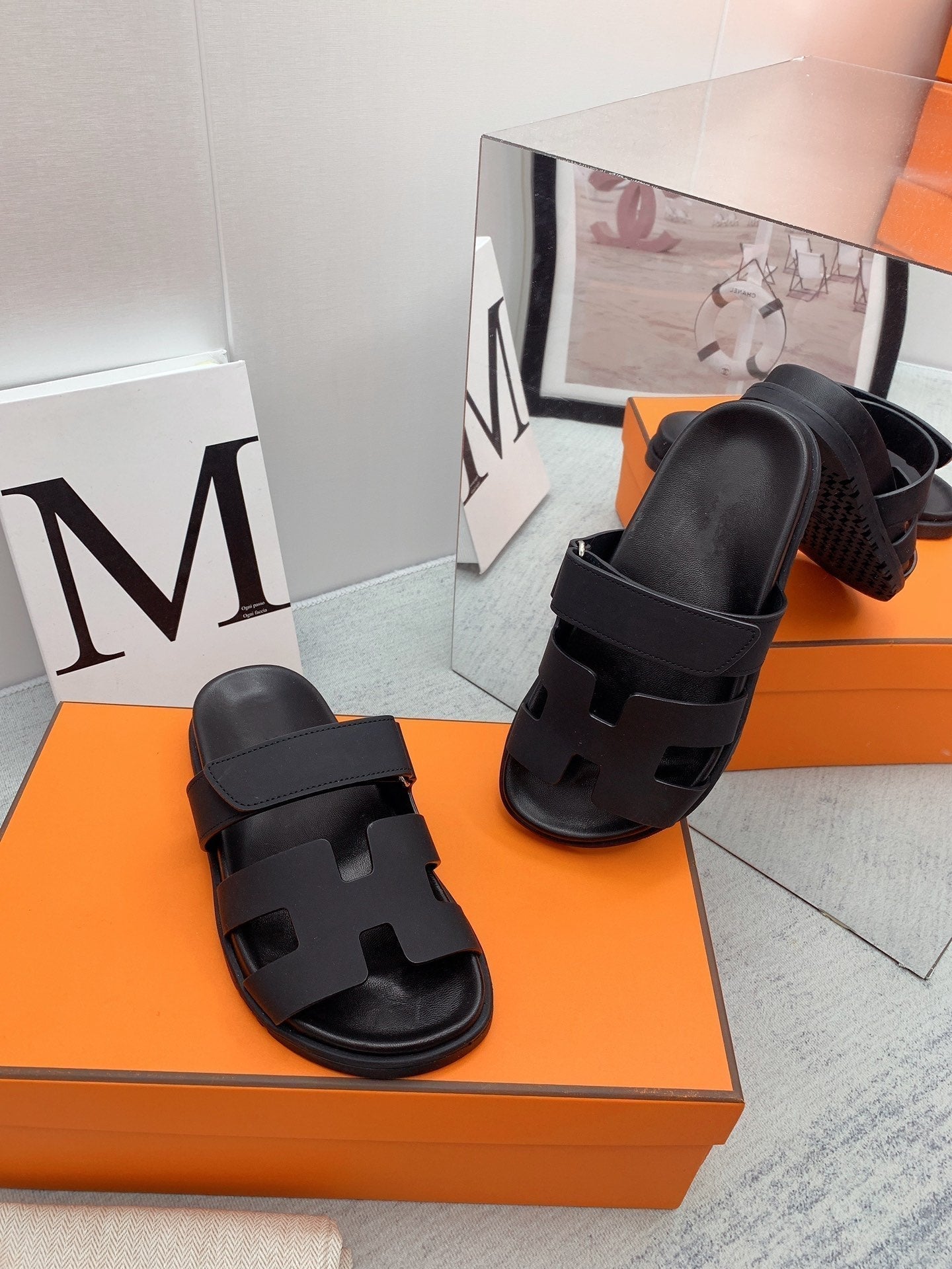 Chypre Sandal Calfskin